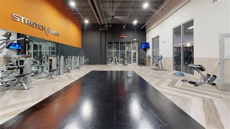 onelife fitness hagerstown valley mall
